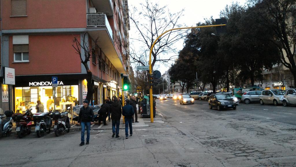 Casa Blaserna Nel Cuore Dello Shopping A Marconi E Trastevere Rom Eksteriør billede