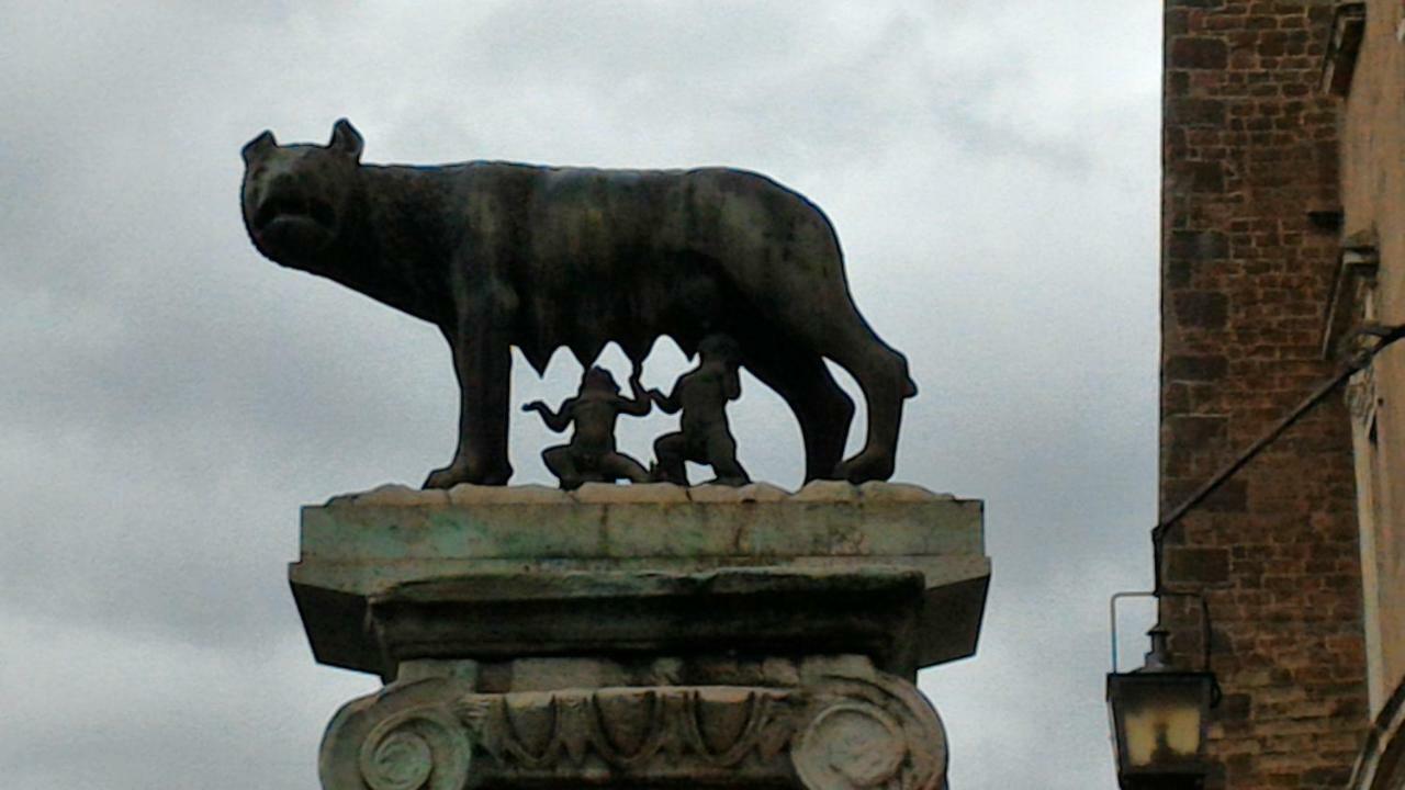 Casa Blaserna Nel Cuore Dello Shopping A Marconi E Trastevere Rom Eksteriør billede